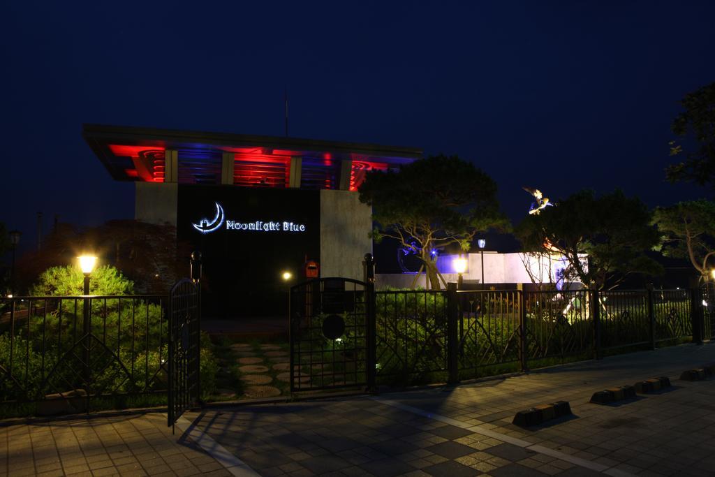 Moonlight Blue Pension Gapyeong Exterior foto