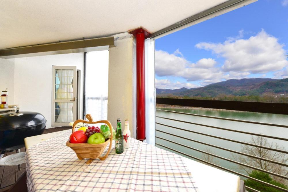 Moonlight Blue Pension Gapyeong Exterior foto