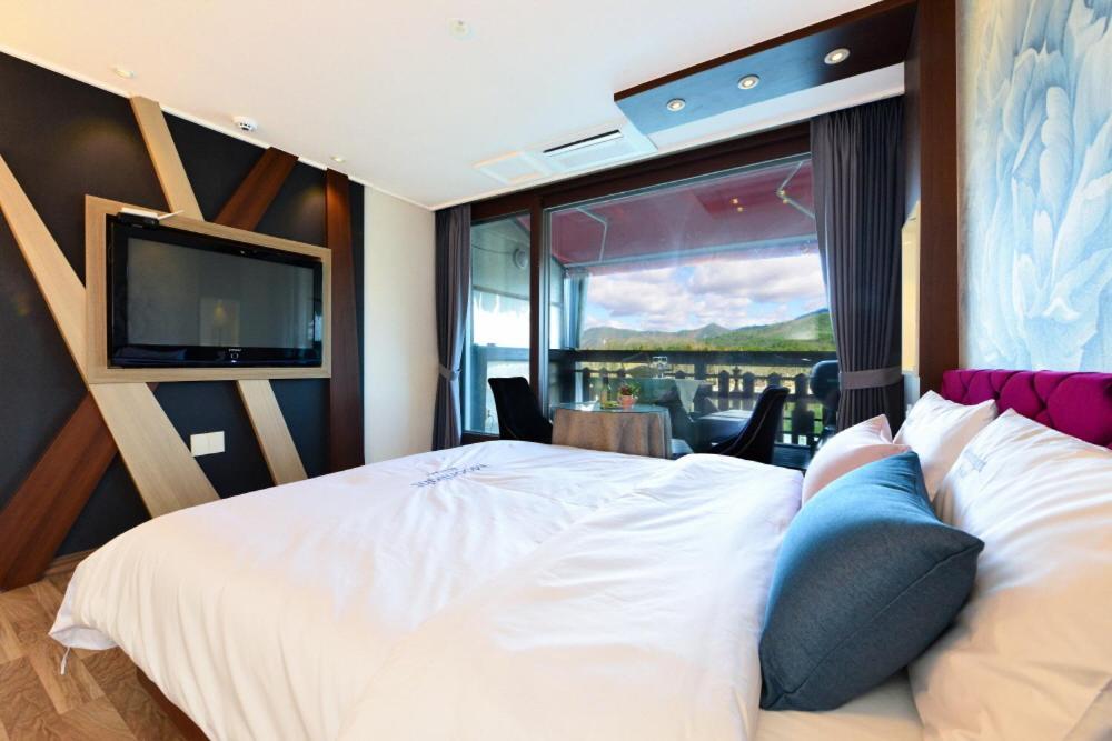 Moonlight Blue Pension Gapyeong Exterior foto